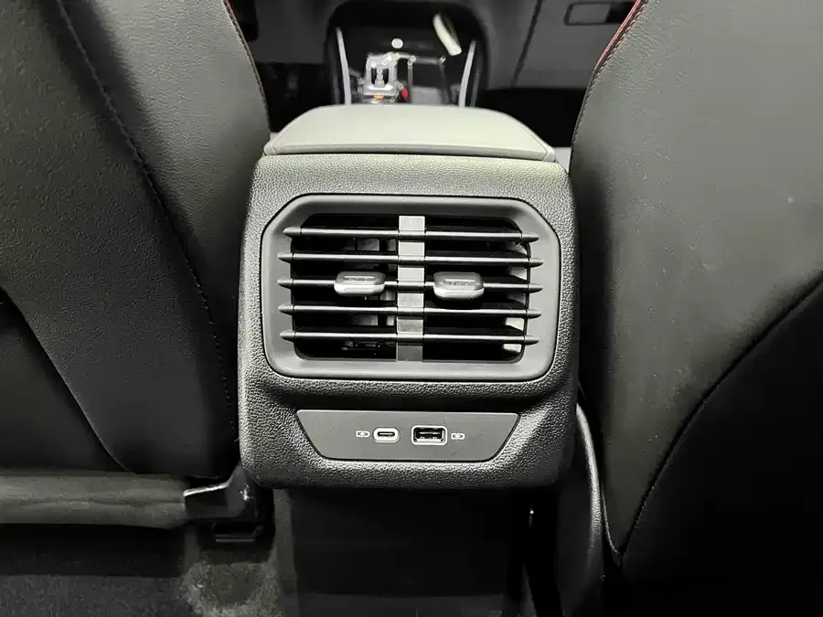Volkswagen Lamando 2022 Lingdu Lingdu L 280TSI DSG Cool Edition 2023 — миниатюра 5
