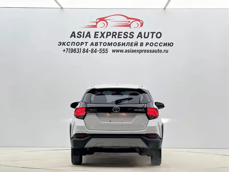 Toyota YARiS L YARiS L 2022 YARiS X 1.5L CVT Luxury PLUS Edition 2023 — миниатюра 2