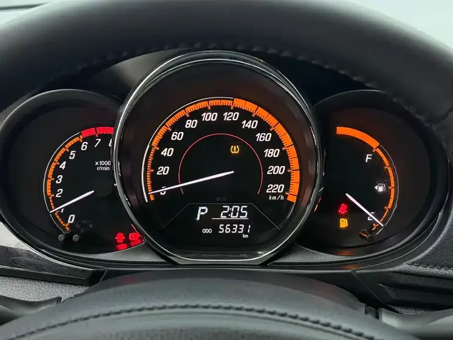 Toyota YARiS L YARiS L 2022 YARiS X 1.5L CVT Luxury PLUS Edition 2023 — миниатюра 5