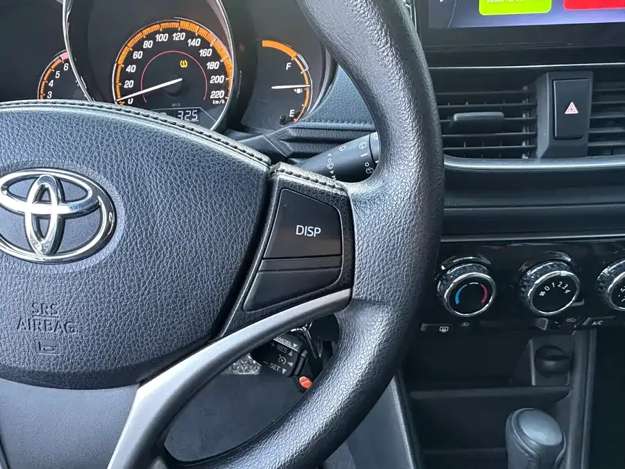 Toyota YARiS L YARiS L 2022 YARiS X 1.5L CVT Leading PLUS Edition 2023 — миниатюра 3