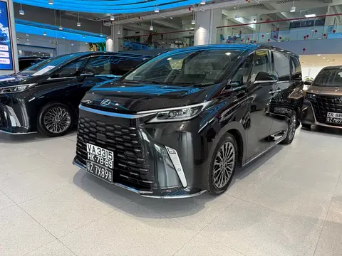 Lexus LM 2026 купить в Москве