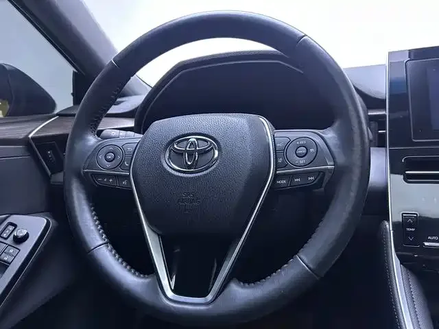 Toyota Avalon Avalon 2023 2.0L Premium Edition 2023 — миниатюра 5