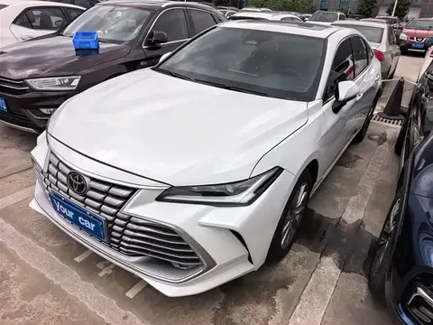 Toyota Avalon 2025 buy in Moscow