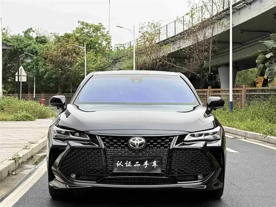 Toyota Avalon Avalon 2023 2.0L Premium Edition 2024 — фото 1, купить с доставкой в Москву