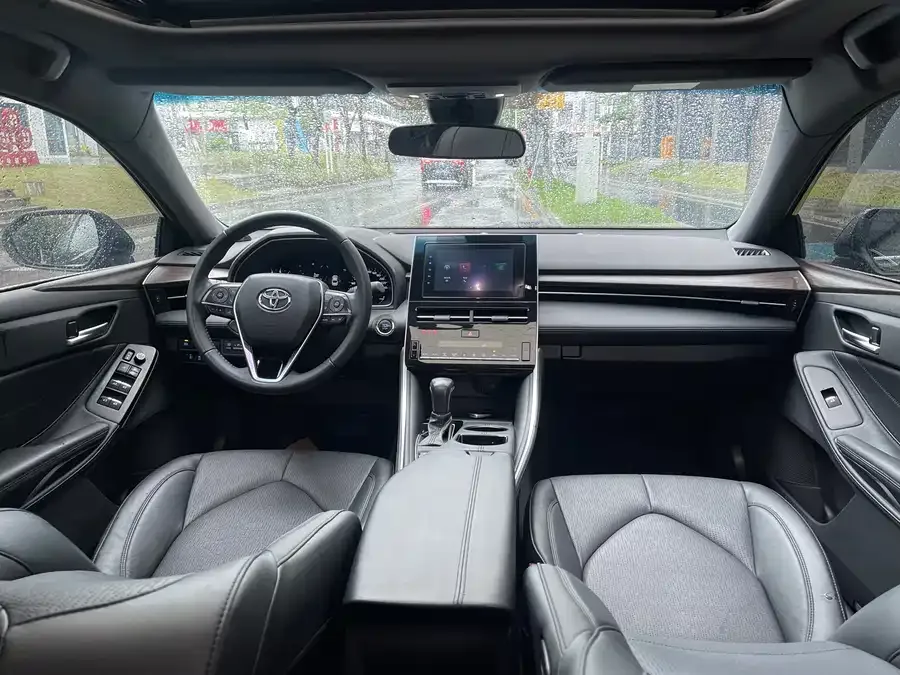 Toyota Avalon Avalon 2023 2.0L Luxury Edition 2024 — миниатюра 5