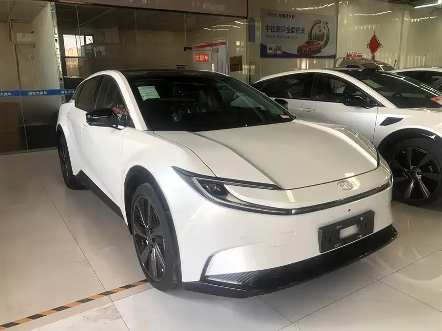 Toyota BZ 5 2025 550 PRO 2026 — миниатюра 3
