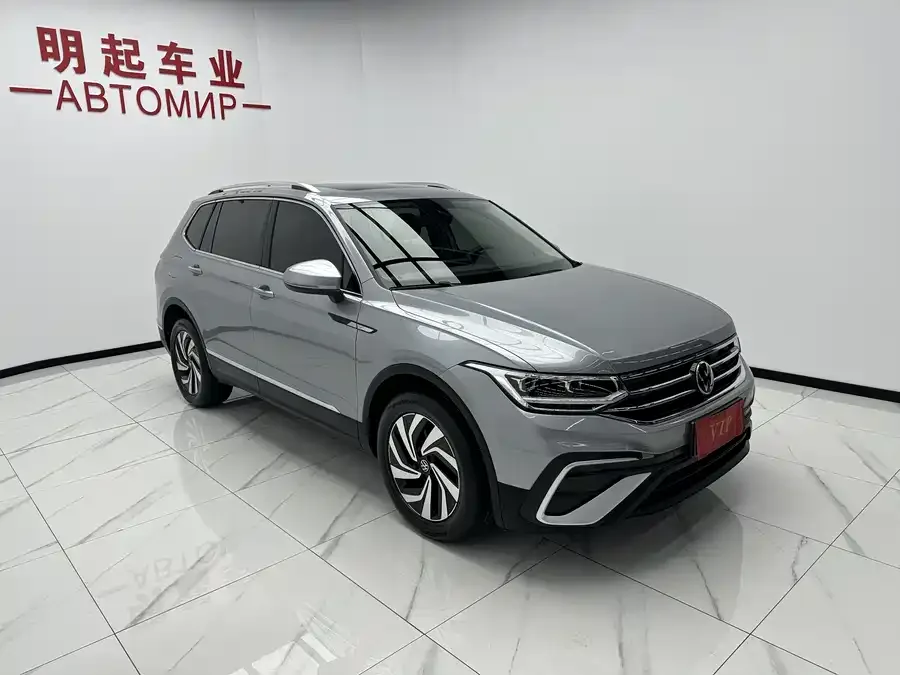 Volkswagen Tiguan L Tiguan L 2023 280TSI Automatic 2WD Trendy Limited Edition 2023 — миниатюра 3