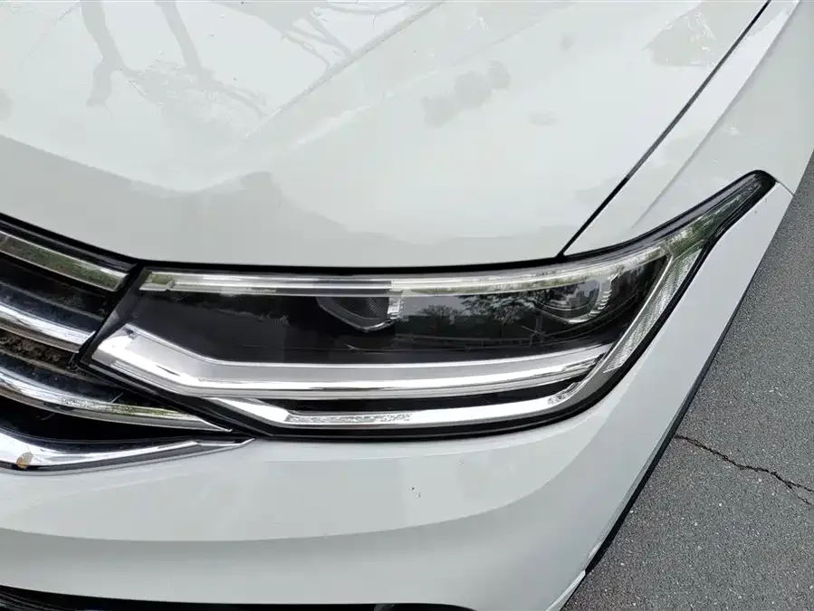 Volkswagen Tiguan L Tiguan L 2023 330TSI Automatic 2WD R-Line Enjoy Edition 2023 — миниатюра 2