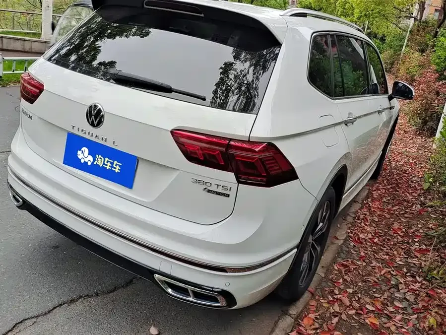 Volkswagen Tiguan L Tiguan L 2023 330TSI Automatic 2WD R-Line Enjoy Edition 2023 — миниатюра 3