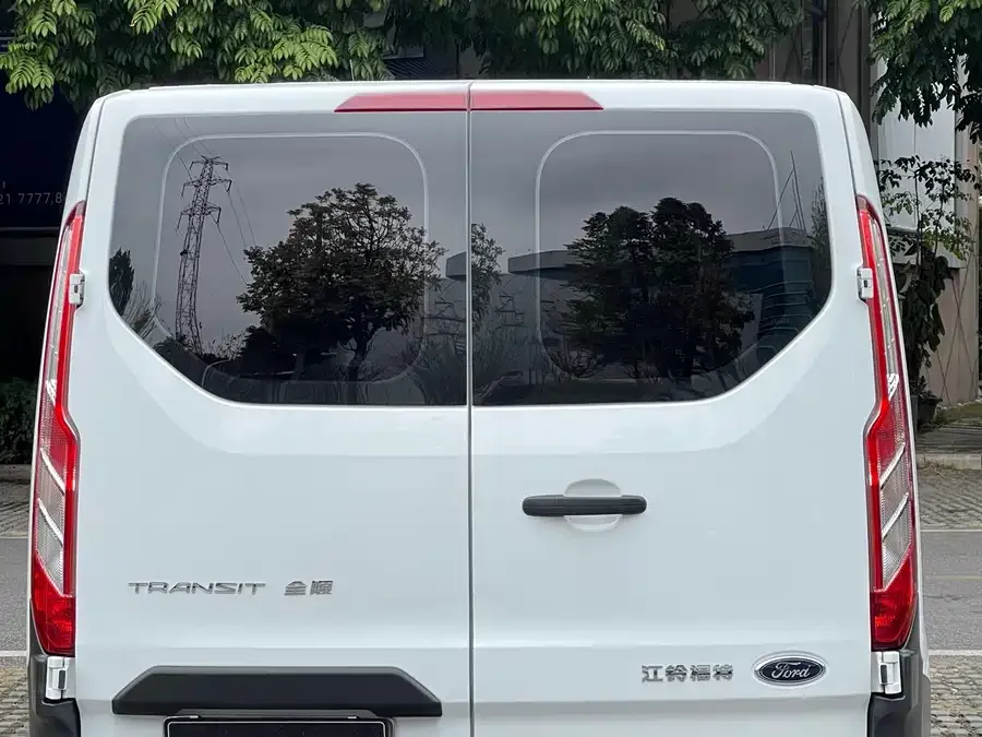 Ford Transit Transit 2020 2.0T diesel multi-functional commercial vehicle, central axle, low roof, double-opening tailgate, National VI 2022 — миниатюра 4