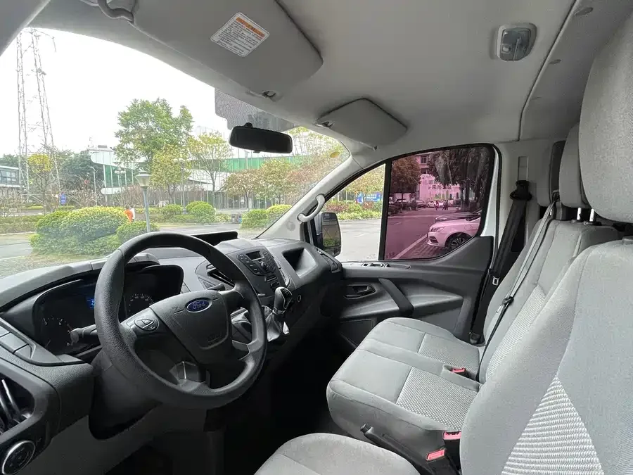 Ford Transit Transit 2020 2.0T diesel multi-functional commercial vehicle, central axle, low roof, double-opening tailgate, National VI 2022 — миниатюра 5