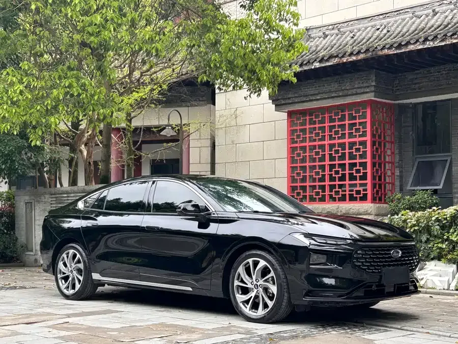 Ford Mondeo Mondeo 2022 EcoBoost 245 Extreme Edition 2022 — миниатюра 3
