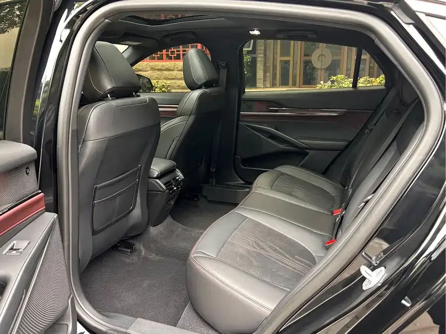Ford Mondeo Mondeo 2022 EcoBoost 245 Extreme Edition 2022 — миниатюра 4