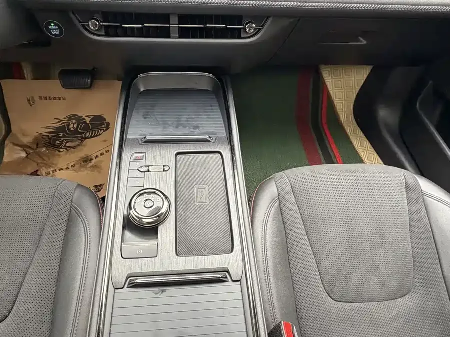 Ford Mondeo 2022 Toyota Mondeo EcoBoost 245 ST-Line 2023 — миниатюра 5