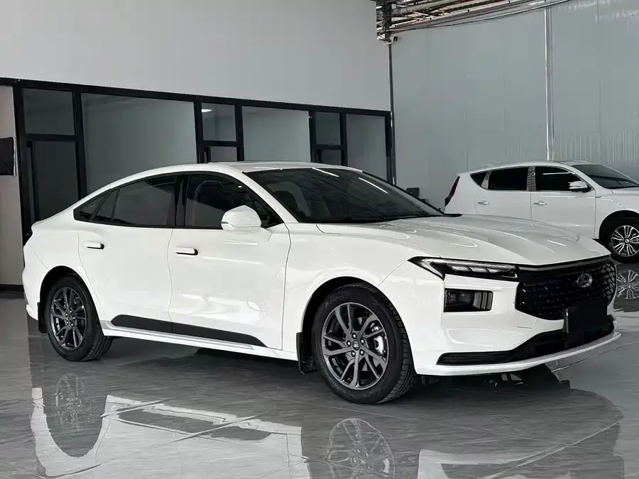 Ford Mondeo Mondeo 2025 2.0T EcoBoost Luxury Edition 2024 — миниатюра 3