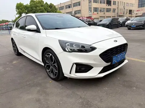 Ford Focus 2022 buy in Moscow
