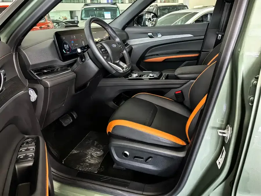 Ford Lingrui 2025 EcoBoost 170 Premium Plus 2024 — миниатюра 4