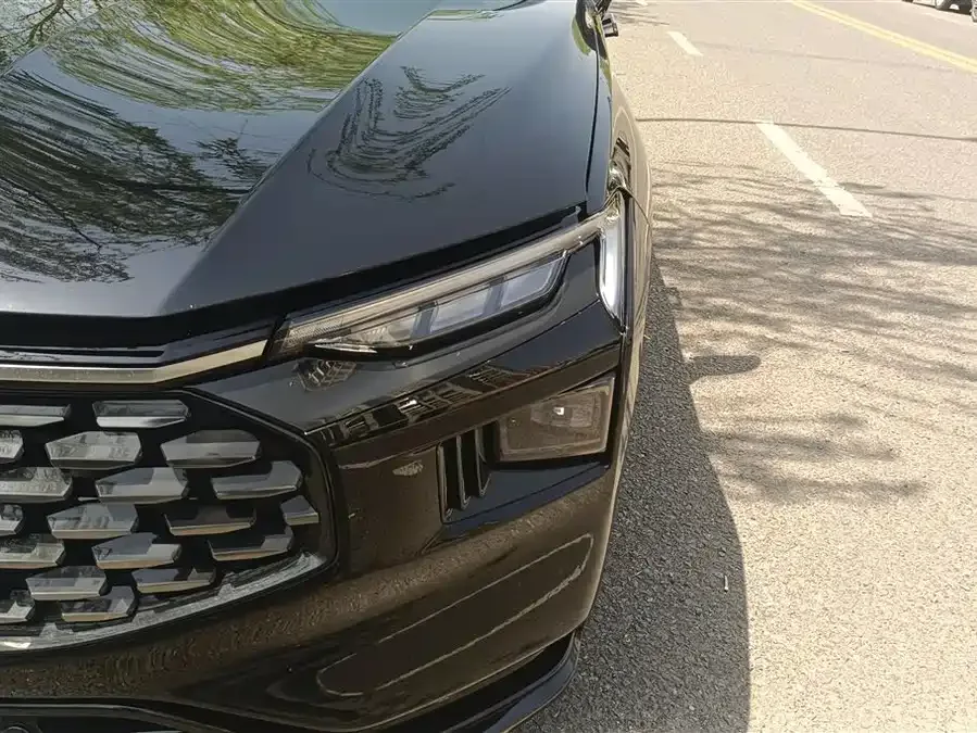 Ford Mondeo Mondeo 2022 facelift EcoBoost 245 luxury model 2023 — миниатюра 2