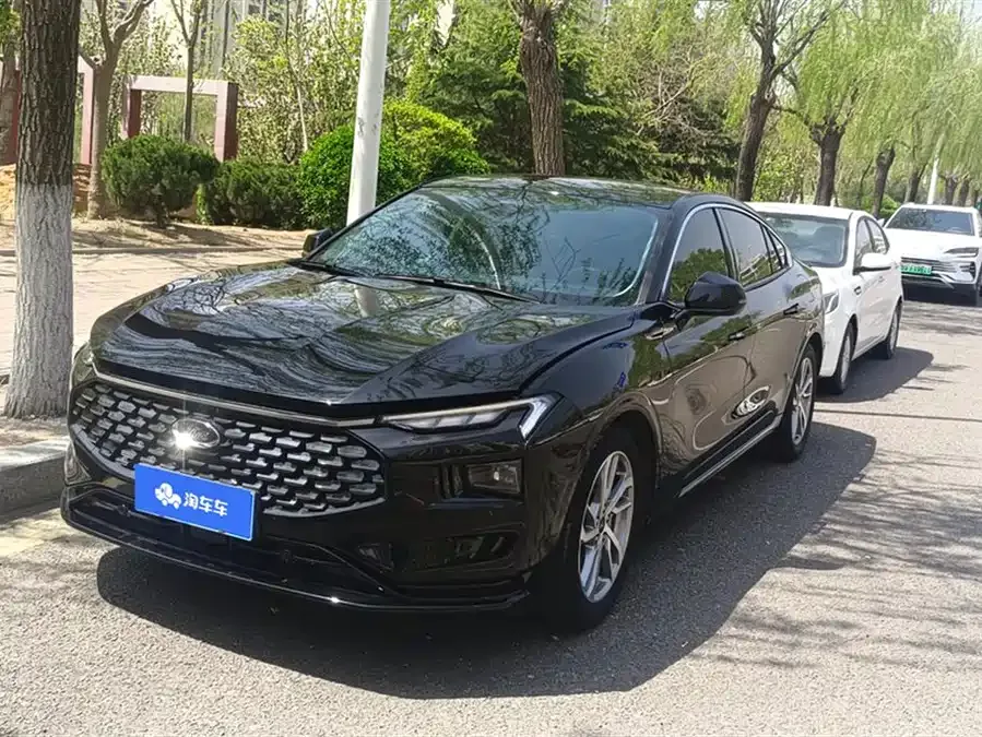 Ford Mondeo Mondeo 2022 facelift EcoBoost 245 luxury model 2023 — фото 1, купить с доставкой в Москву
