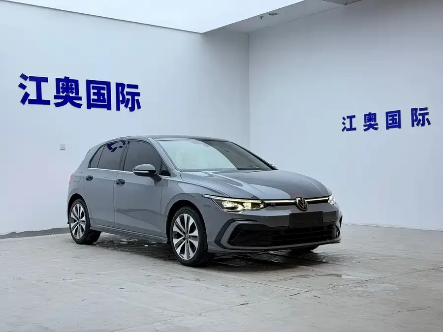 Volkswagen golf Golf 2023 280TSI DSG R-Line Lite 2023 — миниатюра 3