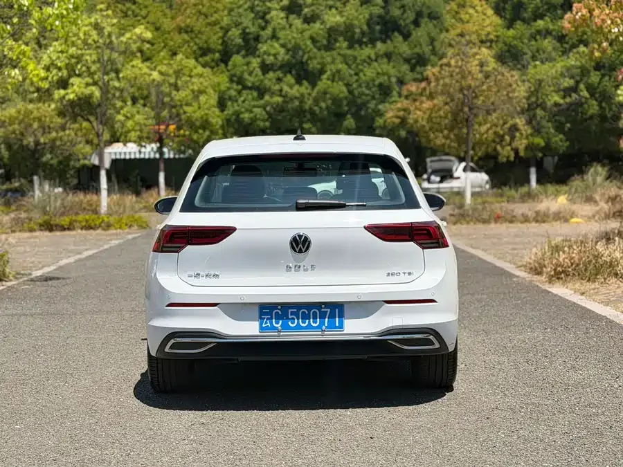 Volkswagen golf Golf 2023 280TSI DSG Pro 2024 — миниатюра 2