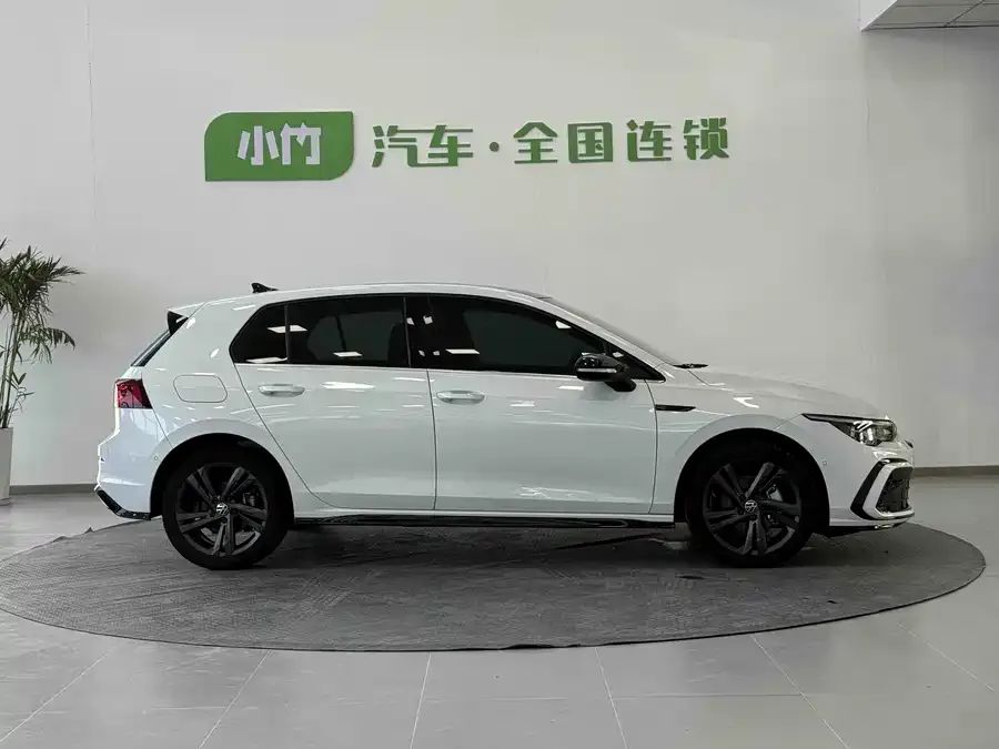 Volkswagen golf Golf 2023 280TSI DSG R-Line Lite 2022 — миниатюра 3