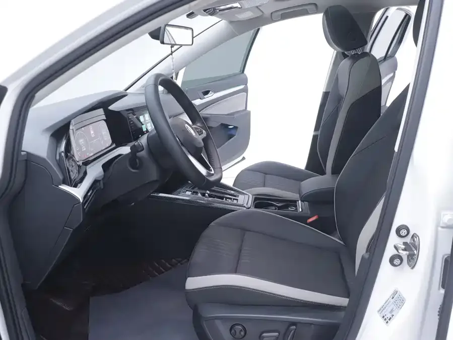Volkswagen golf Golf 2021 280TSI DSG Pro 2022 — миниатюра 3