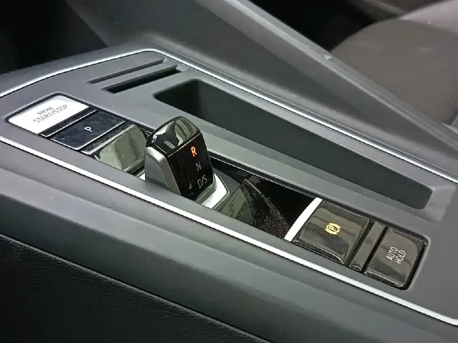 Volkswagen golf Golf 2021 280TSI DSG Pro 2022 — миниатюра 4