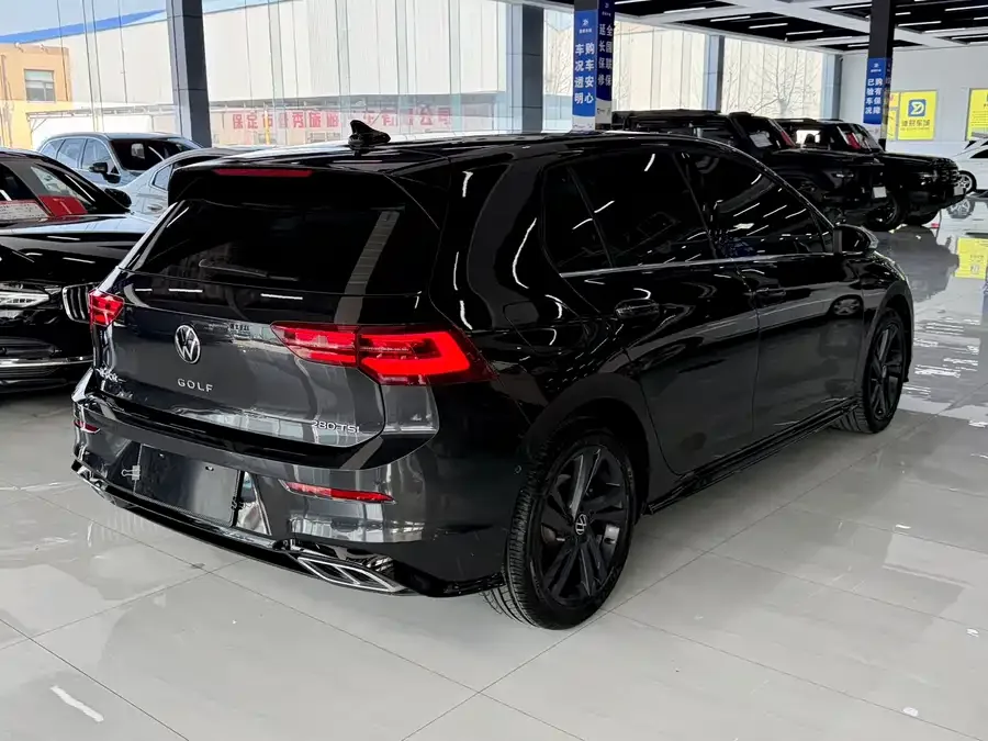 Volkswagen golf Golf 2021 280TSI DSG R-Line 2022 — миниатюра 5