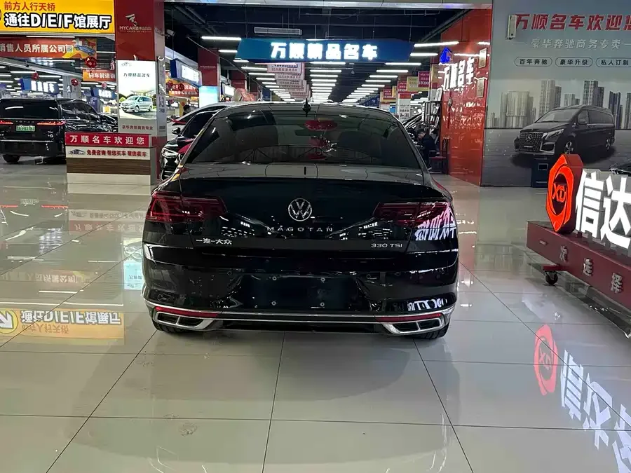 Volkswagen Magotan Magotan 2023 2 million commemorative edition 330TSI DSG luxury model 2023 — миниатюра 2