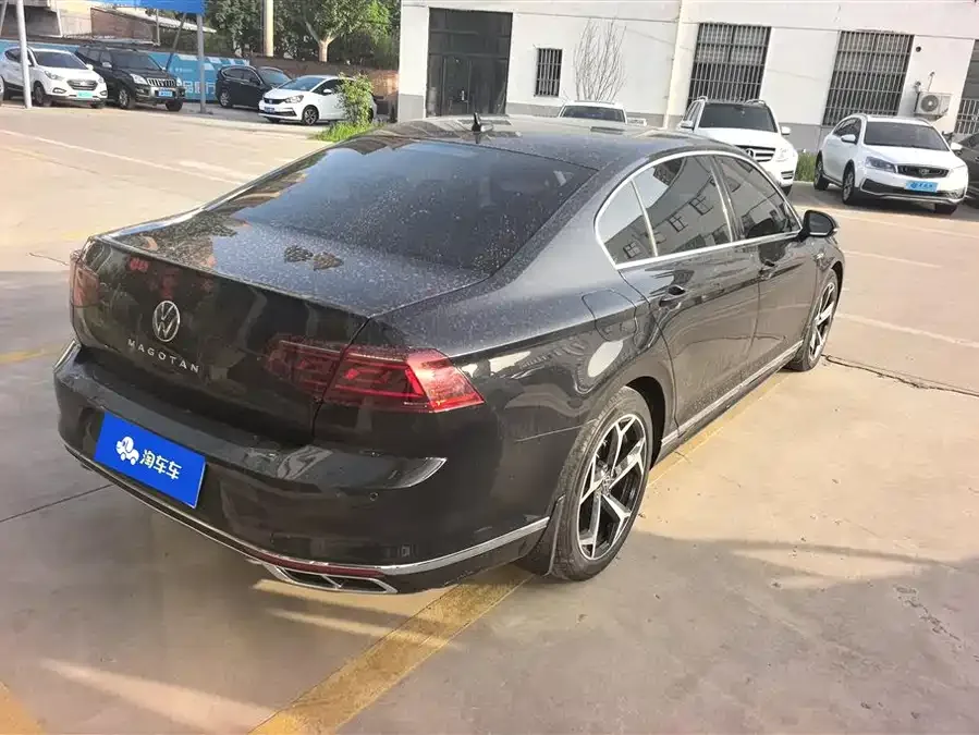 Volkswagen Magotan Magotan 2023 2 million commemorative edition 330TSI DSG luxury model 2023 — миниатюра 3