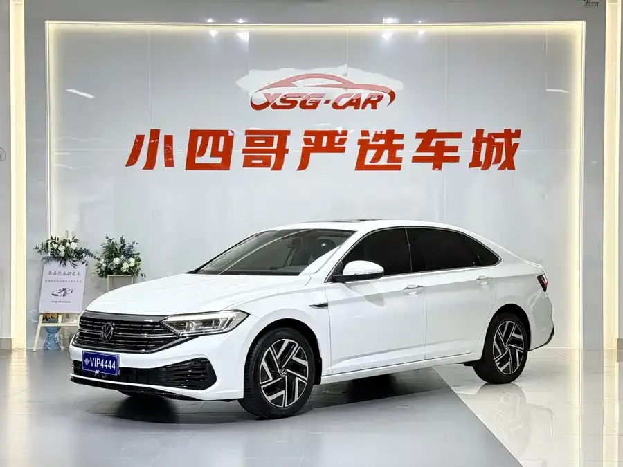 Volkswagen Sagitar 2023 Sagitar 300TSI DSG Excellence Edition 2023 — фото 1, купить с доставкой в Москву