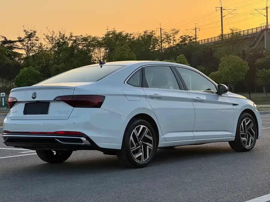 Volkswagen Sagitar 2025 Sagitar 300TSI DSG Beyond Edition 2025 — миниатюра 4
