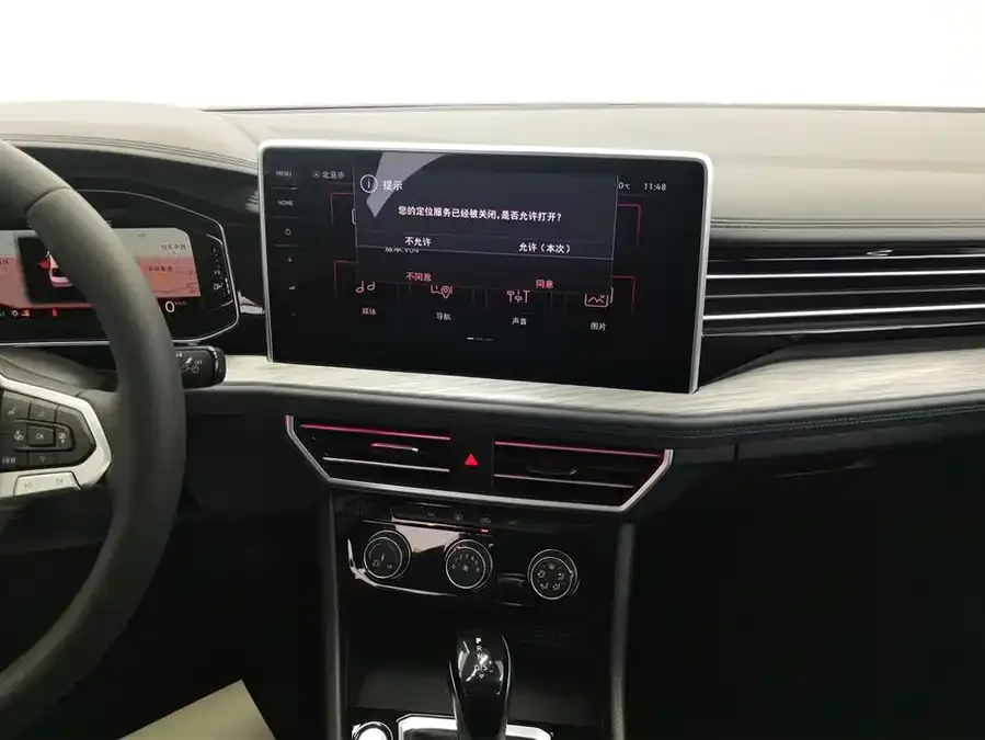 Volkswagen Sagitar 2023 Sagitar 300TSI DSG Beyond Edition 2023 — миниатюра 4