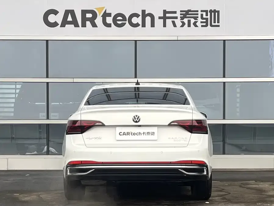Volkswagen Sagitar 2023 Sagitar 300TSI DSG Beyond Edition 2024 — миниатюра 2