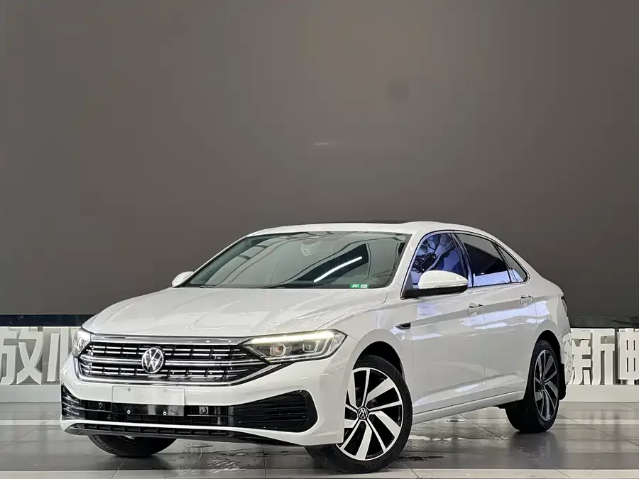 Volkswagen Sagitar 2023 Sagitar 300TSI DSG Beyond Edition 2023 — фото 1, купить с доставкой в Москву