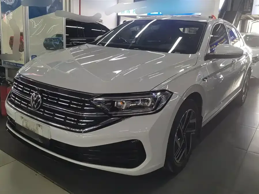 Volkswagen Sagitar 2023 Sagitar 300TSI DSG Beyond Edition 2024 — фото 1, купить с доставкой в Москву