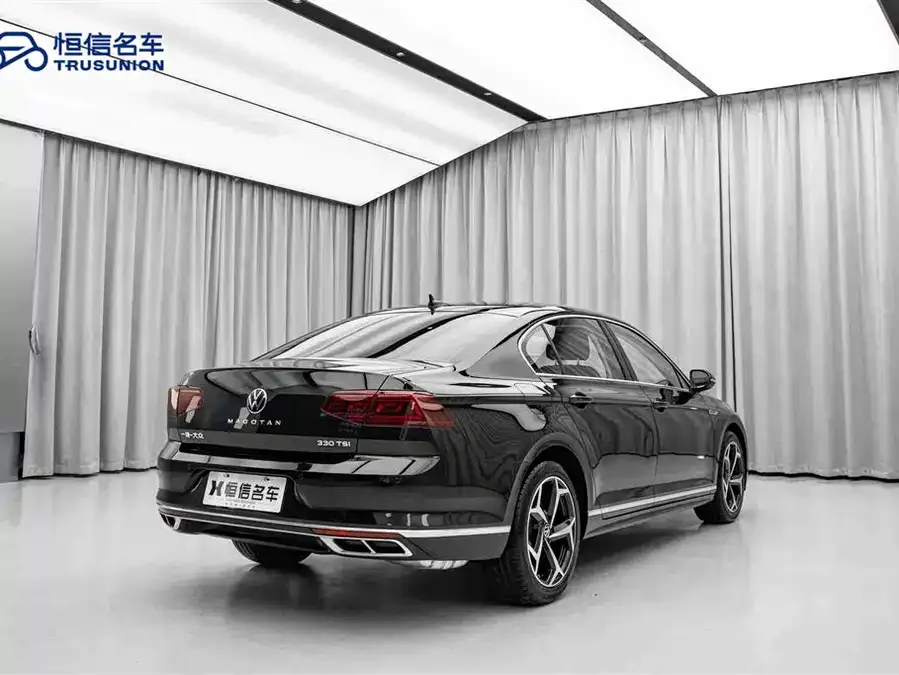 Volkswagen Magotan Magotan 2023 2 million commemorative edition 330TSI DSG luxury model 2024 — миниатюра 2
