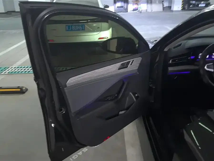 Volkswagen Sagitar 2025 Sagitar facelift 300TSI DSG Beyond Edition 2025 — миниатюра 4