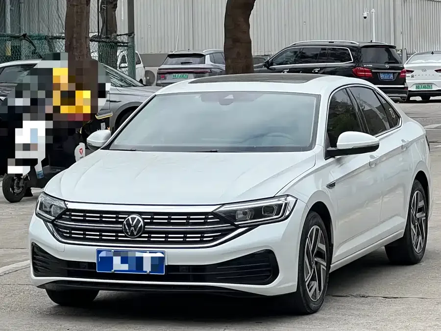 Volkswagen Sagitar 2023 Sagitar 300TSI DSG Beyond Edition 2023 — фото 1, купить с доставкой в Москву