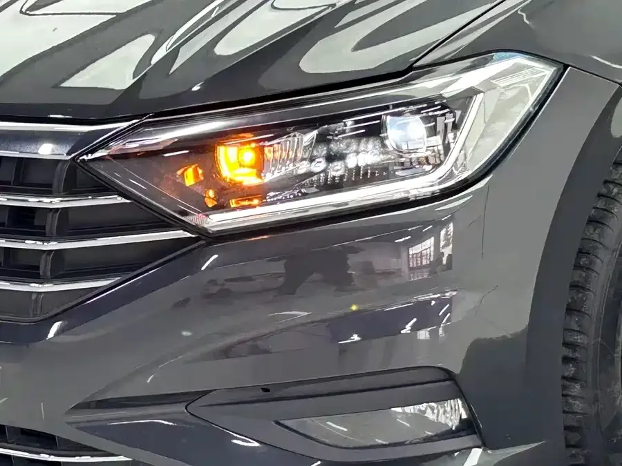 Volkswagen Sagitar 2022 Sagitar 280TSI DSG Excellence Edition 2022 — миниатюра 4