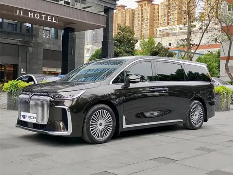 Voyah Lantu Dreamer 2025 купить в Москве