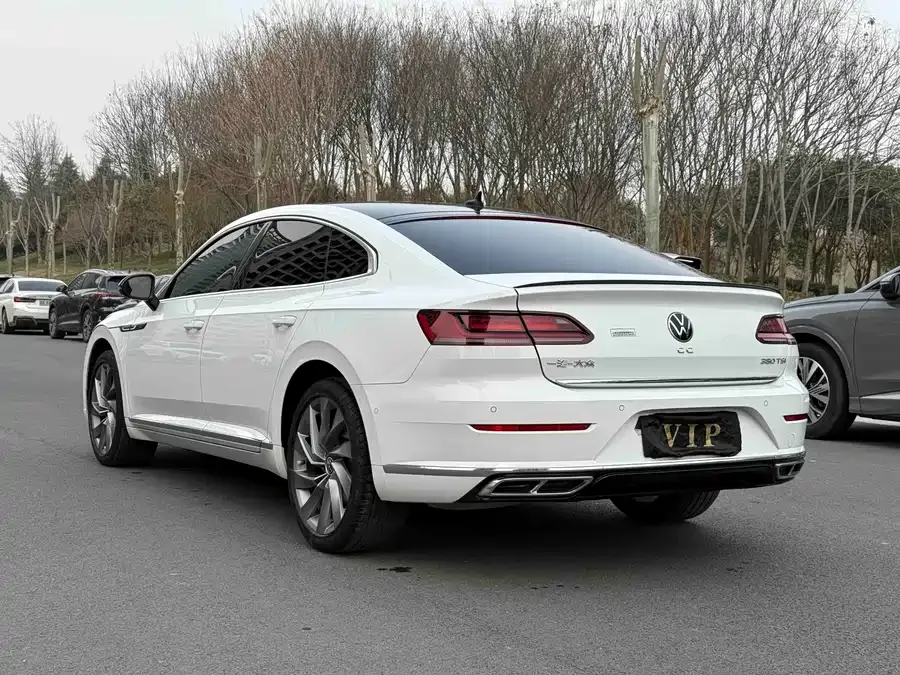 Volkswagen FAW- CC FAW-Volkswagen CC 2021 380TSI Brilliant Edition 2022 — миниатюра 4