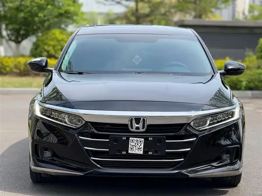Honda Accord Accord 2022 260TURBO Deluxe Edition 2023 — миниатюра 3