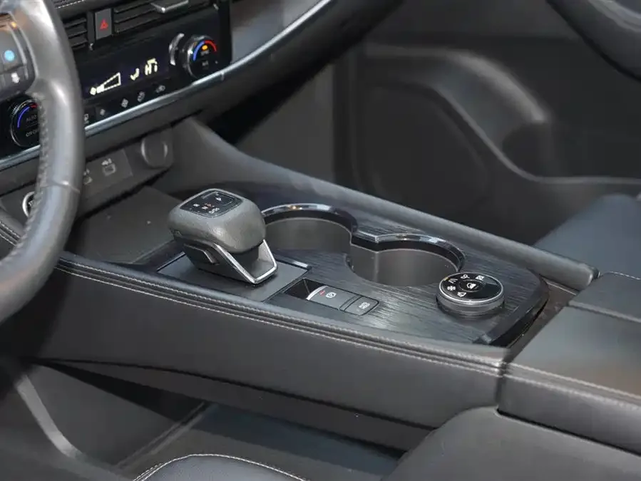 Nissan X-Trail X-Trail 2021 VC-Turbo 300 CVT 4WD Deluxe Edition 2022 — миниатюра 5