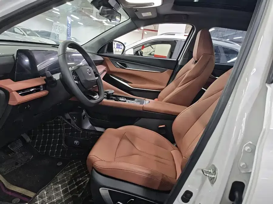 Changan CS75PLUS Changan CS75PLUS 2024 Third Generation Champion Edition 1.5T Intelligent Driving Leader 2024 — миниатюра 3