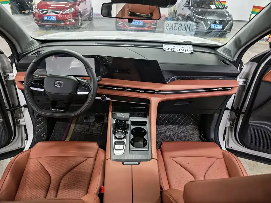 Changan CS75PLUS Changan CS75PLUS 2024 Third Generation Champion Edition 1.5T Intelligent Driving Leader 2024 — миниатюра 4