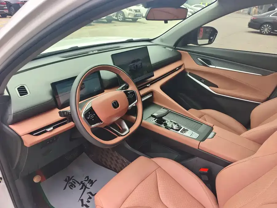 Changan CS75PLUS Changan CS75PLUS 2026 Smart Champion Edition 1.5T New Blue Whale Intelligent Navigation Model 2026 — миниатюра 4