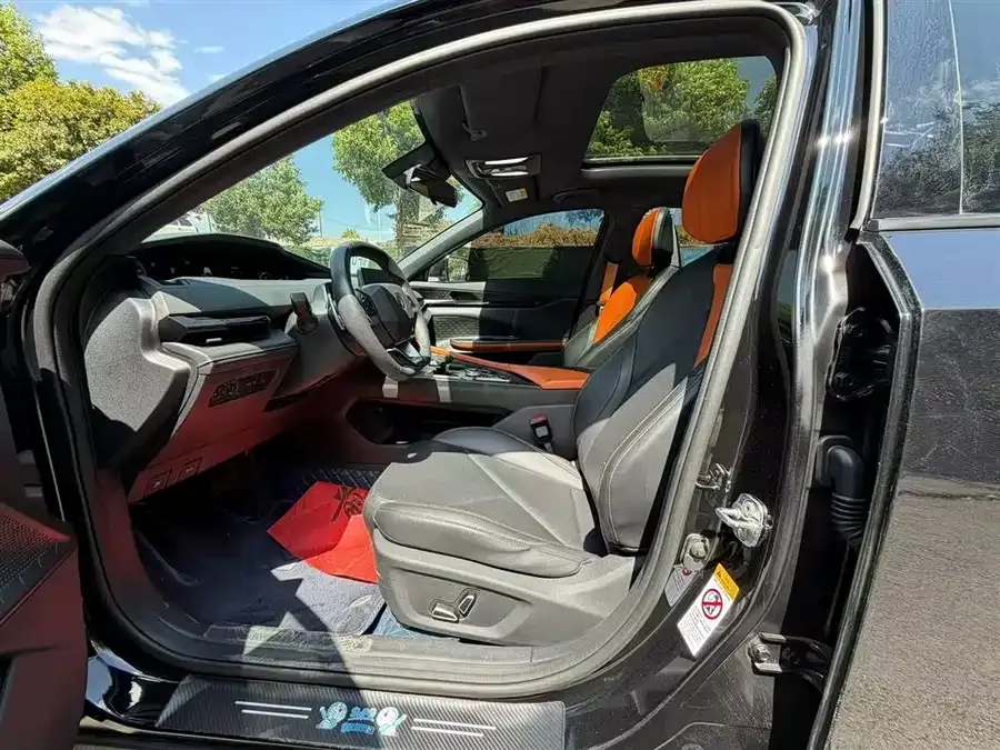Changan UNI-V Changan UNI-V 2022 1.5T Smart Pilot Edition 2023 — миниатюра 3