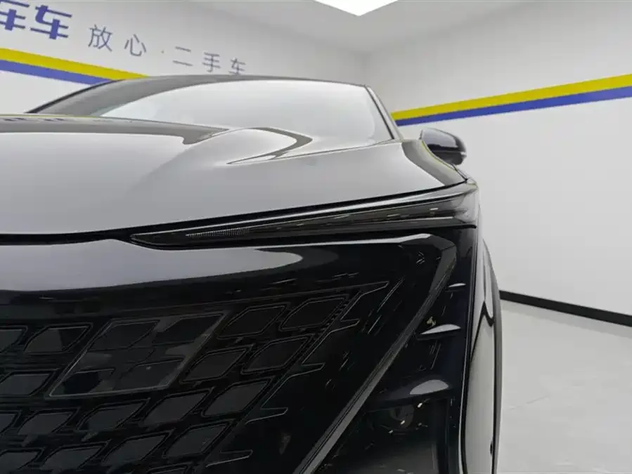 Changan UNI-T Changan UNI-T 2022 1.5T flagship model 2022 — миниатюра 2